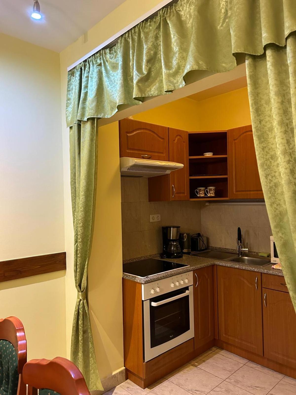 Rehab Apartment Vip Heviz Luaran gambar